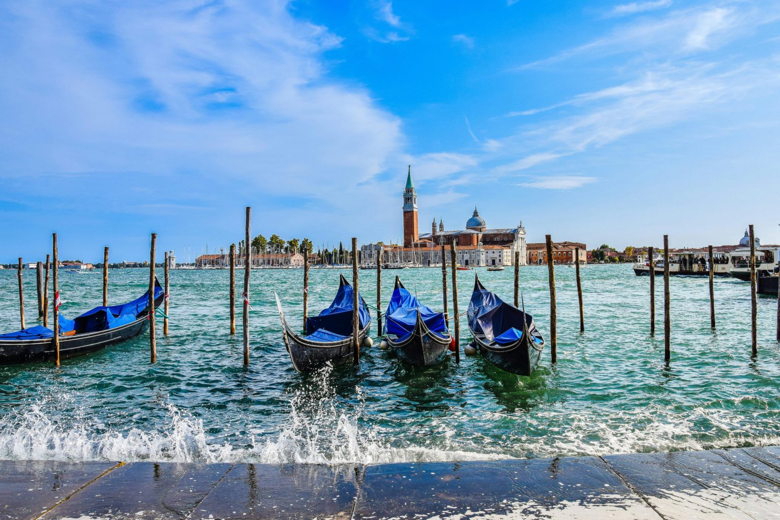 Balade en bateau sur les plages de Venise